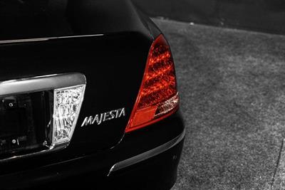 2004 Toyota Crown - Thumbnail