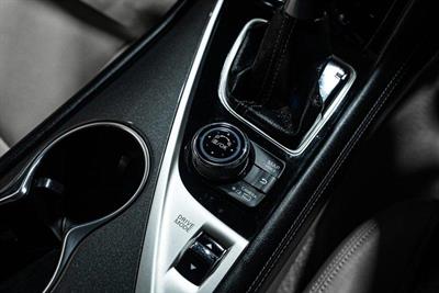 2015 Nissan Skyline - Thumbnail