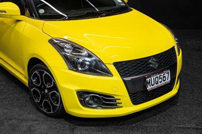2012 Suzuki Swift - Thumbnail