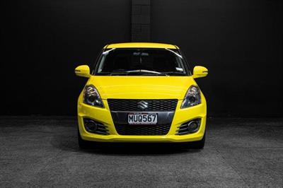2012 Suzuki Swift - Thumbnail
