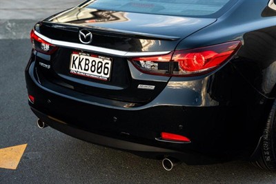 2017 Mazda Mazda - Thumbnail