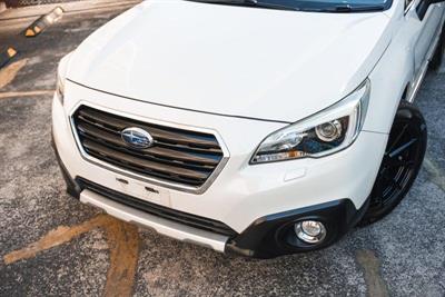 2015 Subaru Outback - Thumbnail