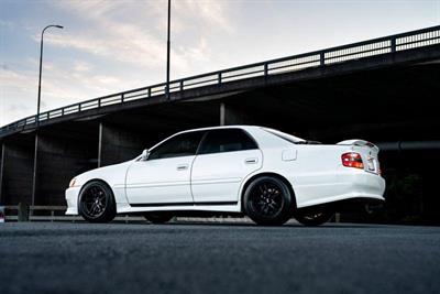 1998 Toyota Chaser - Thumbnail