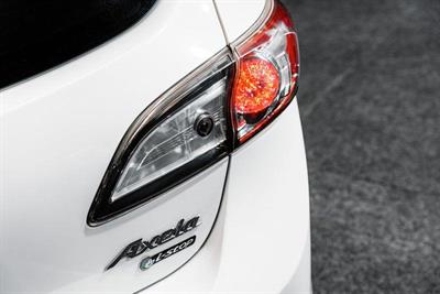 2009 Mazda Axela - Thumbnail