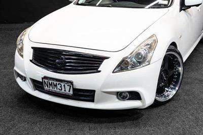 2011 Nissan Skyline - Thumbnail