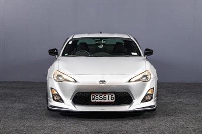 2012 Toyota 86GT - Thumbnail