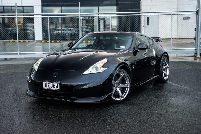 2009 Nissan Fairlady
