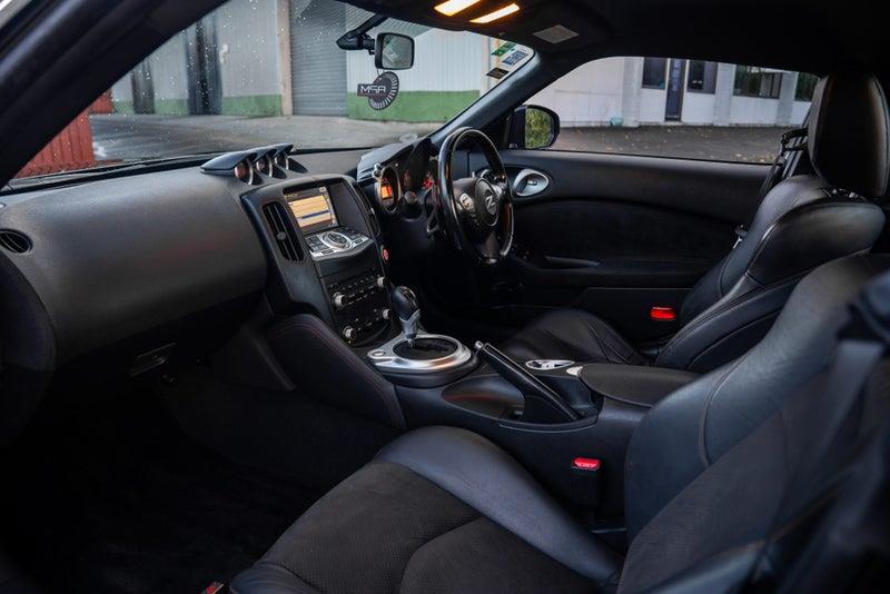 2009 Nissan Fairlady