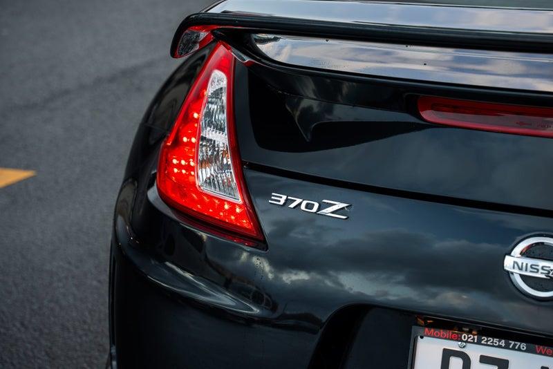 2009 Nissan Fairlady