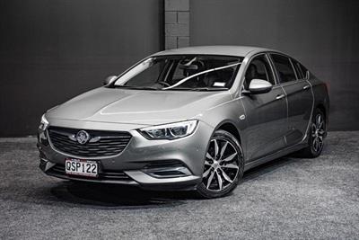 2019 Holden Commodore - Thumbnail