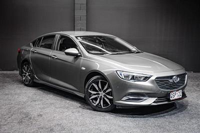 2019 Holden Commodore - Thumbnail