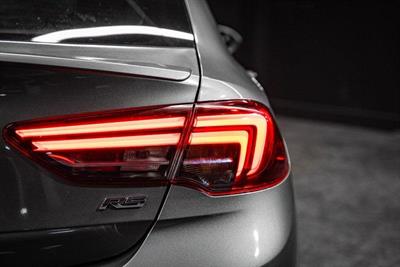 2019 Holden Commodore - Thumbnail