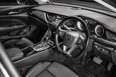 2019 Holden Commodore - Thumbnail