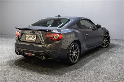 2019 Toyota 86 - Thumbnail