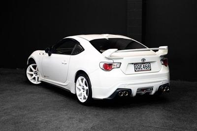 2012 Toyota 86 - Thumbnail