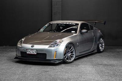 2005 Nissan Fairlady - Thumbnail