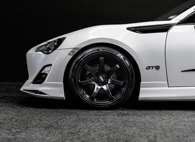 2012 Toyota 86 - Thumbnail