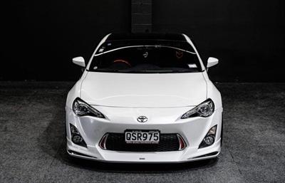 2012 Toyota 86 - Thumbnail
