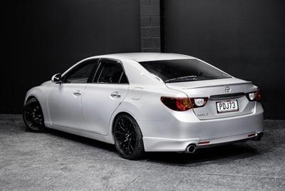 2010 Toyota MARK-X - Thumbnail