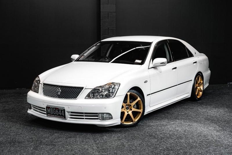 2004 Toyota Crown