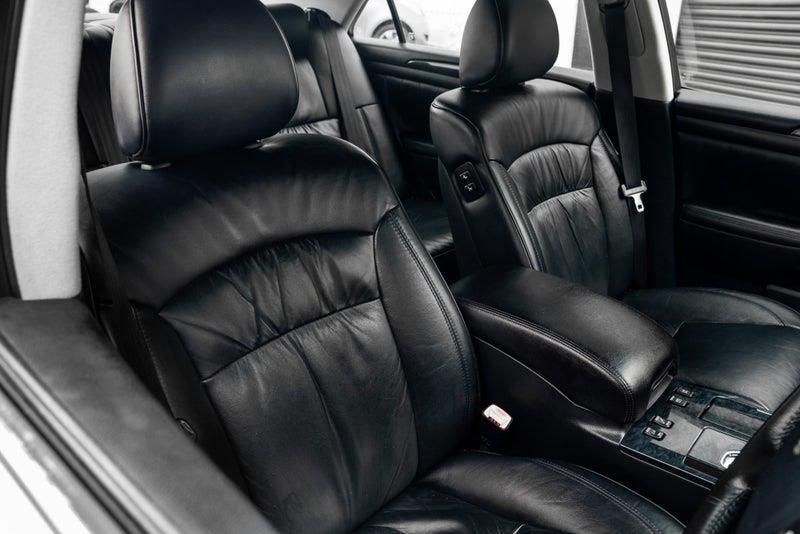 2004 Toyota Crown