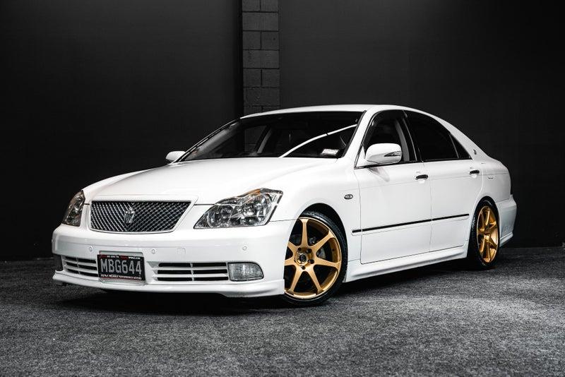 2004 Toyota Crown