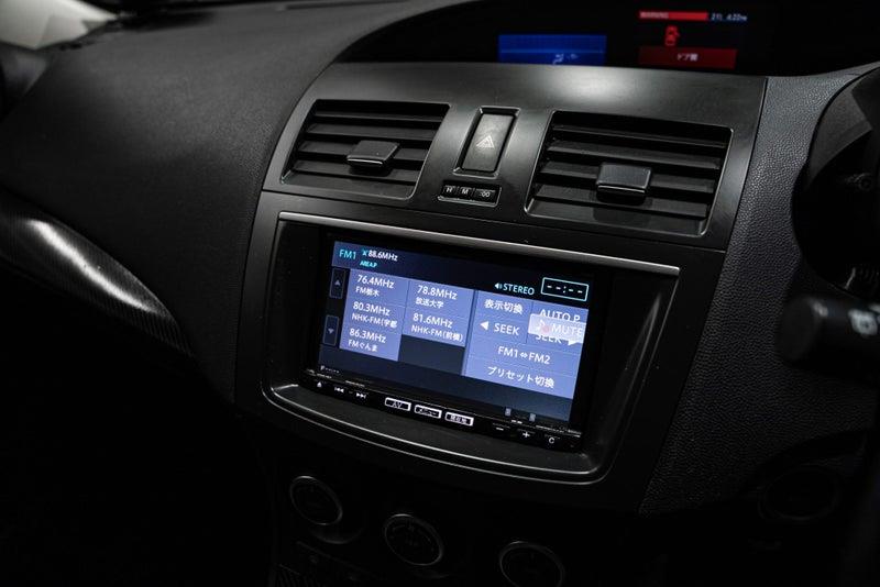 2013 Mazda Axela