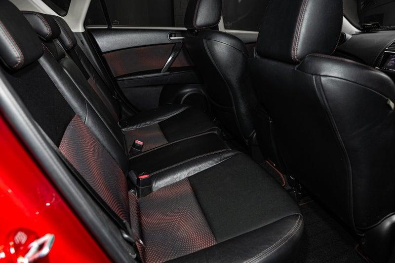 2013 Mazda Axela