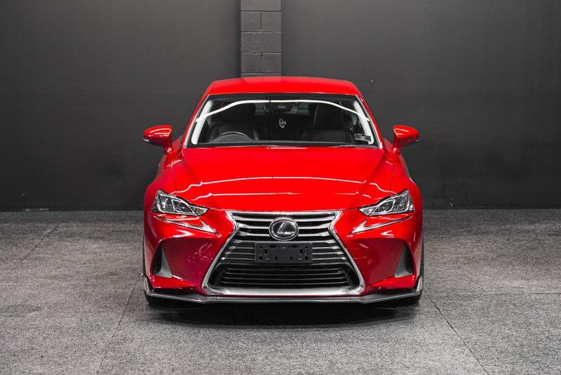 2017 Lexus IS 300h