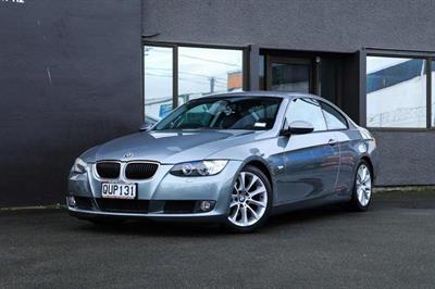 2008 BMW 320i