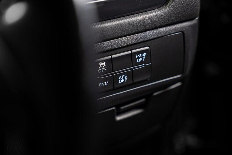 2013 Mazda Atenza