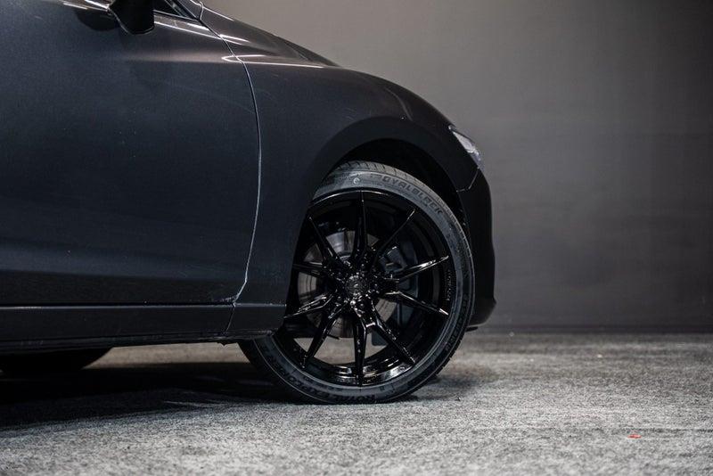2013 Mazda Atenza