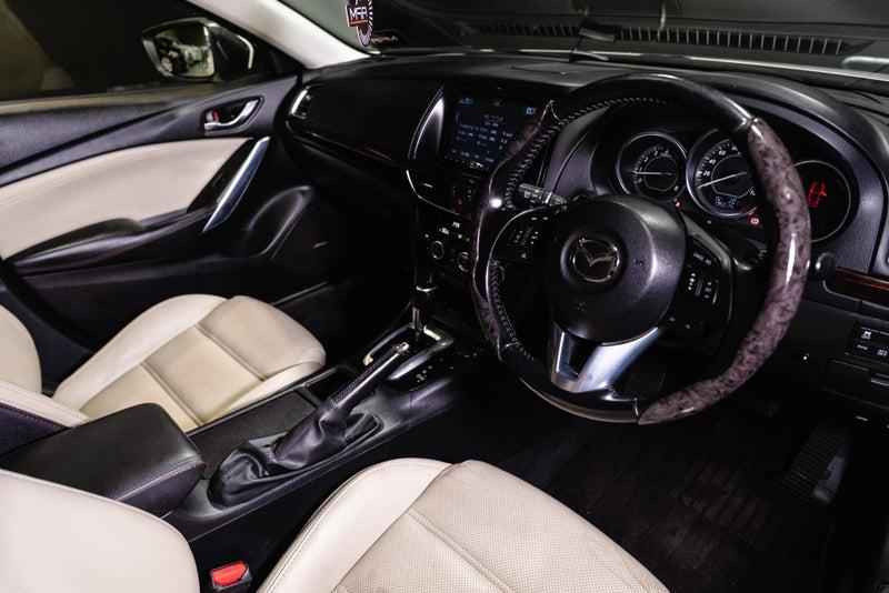 2014 Mazda Atenza