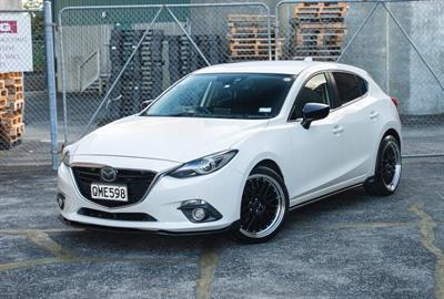 2014 Mazda Axela - Thumbnail