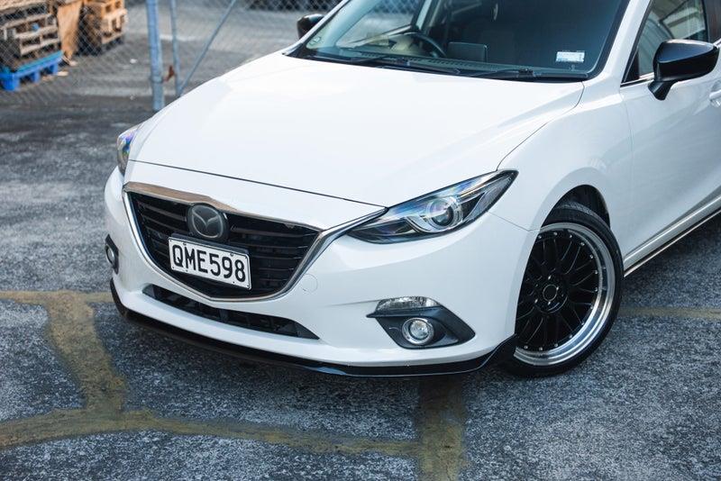 2014 Mazda Axela