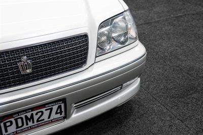 2000 Toyota Crown - Thumbnail