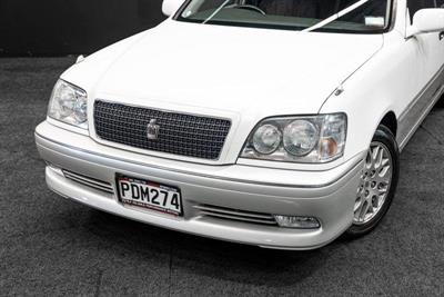 2000 Toyota Crown - Thumbnail