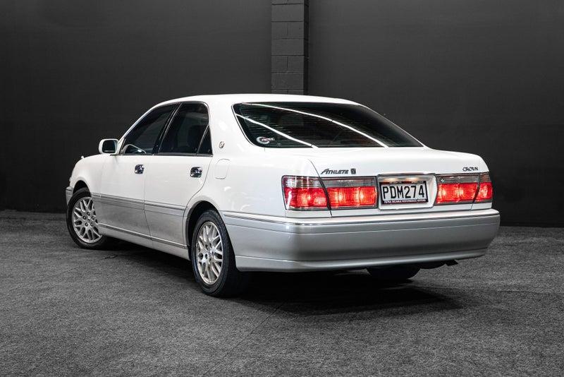 2000 Toyota Crown