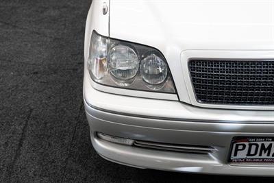 2000 Toyota Crown - Thumbnail