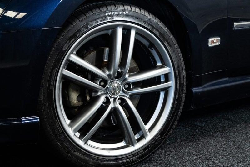 2005 Nissan Fuga