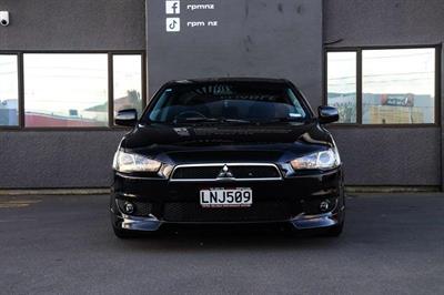 2008 Mitsubishi Galant - Thumbnail