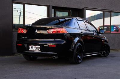 2008 Mitsubishi Galant - Thumbnail