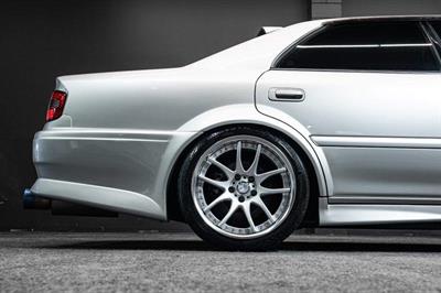 1998 Toyota Chaser - Thumbnail