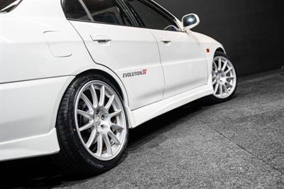 1996 Mitsubishi Lancer - Thumbnail