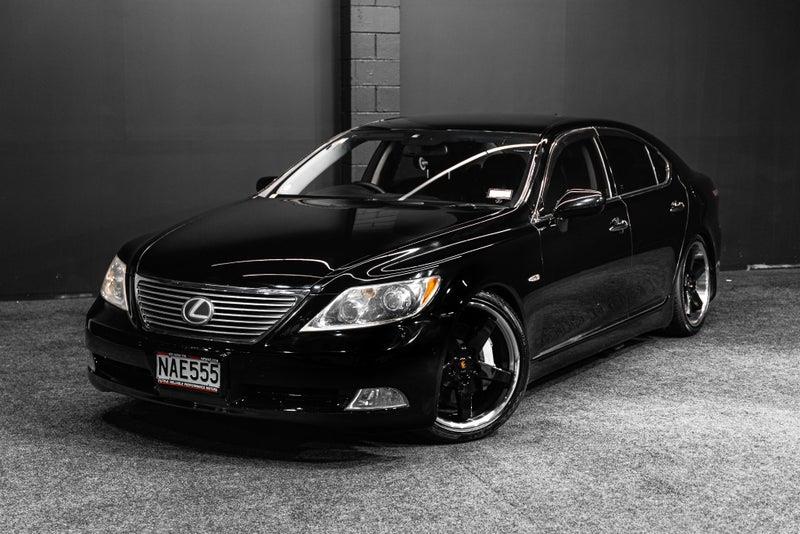 2007 Lexus LS 460