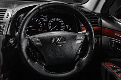 2007 Lexus LS 460 - Thumbnail