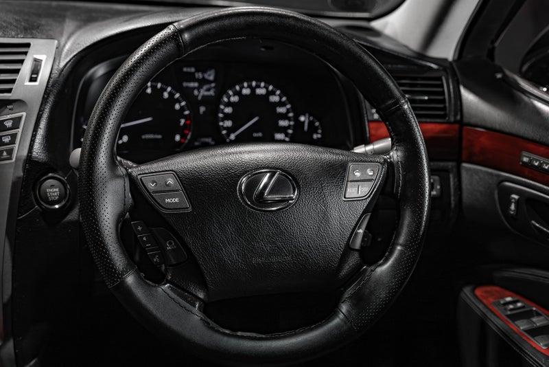 2007 Lexus LS 460
