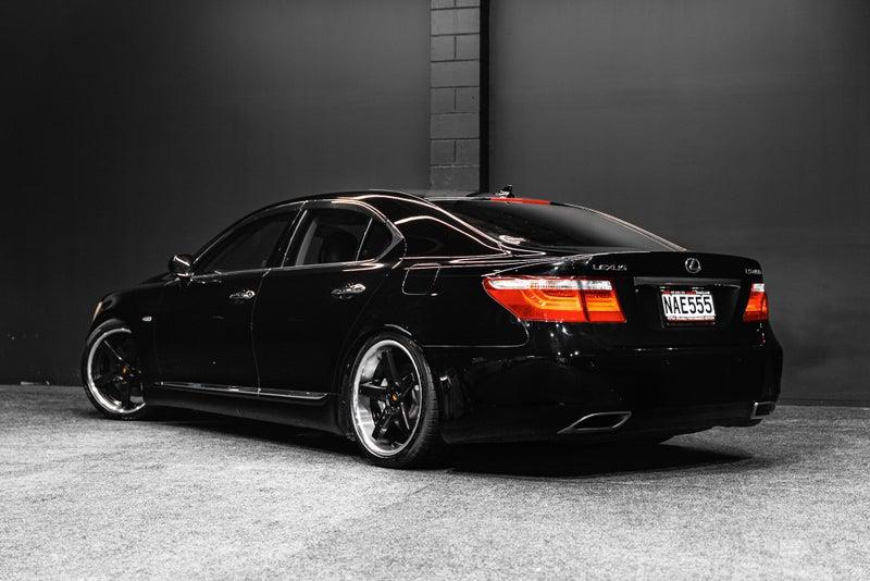 2007 Lexus LS 460