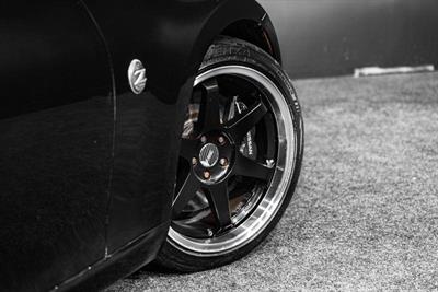2010 Nissan Fairlady - Thumbnail