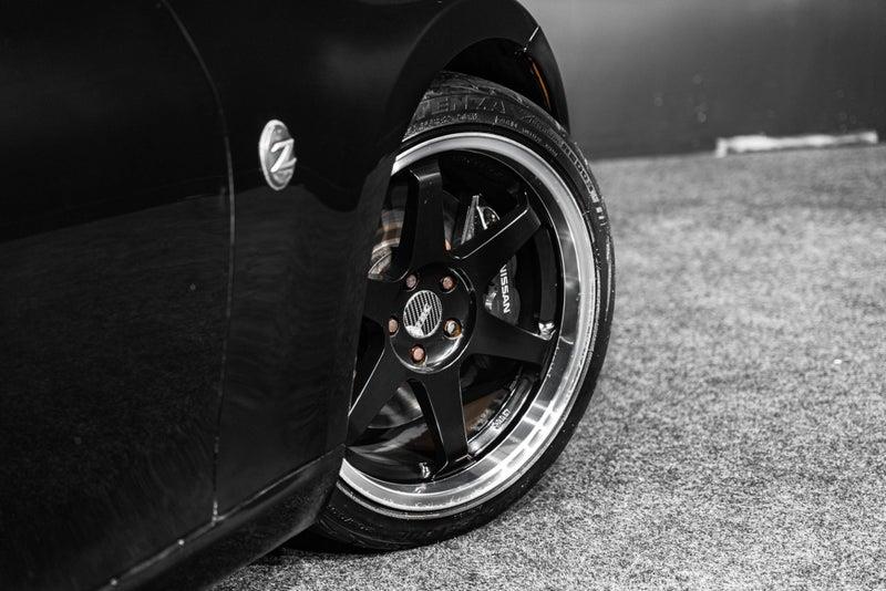 2010 Nissan Fairlady